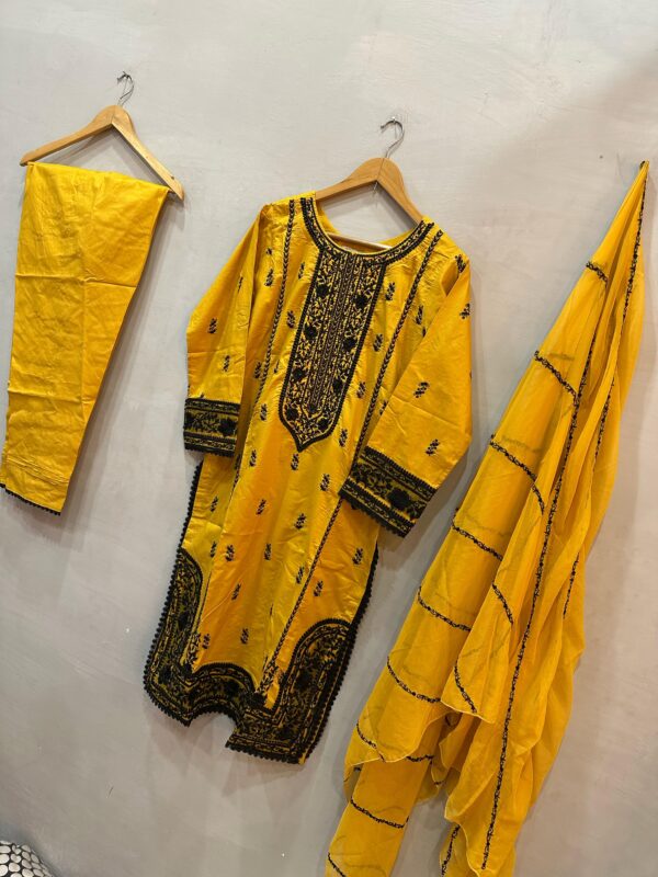 | MUSTARD YELLOW | 3 PIECE LONG OUTFIT | - Image 4