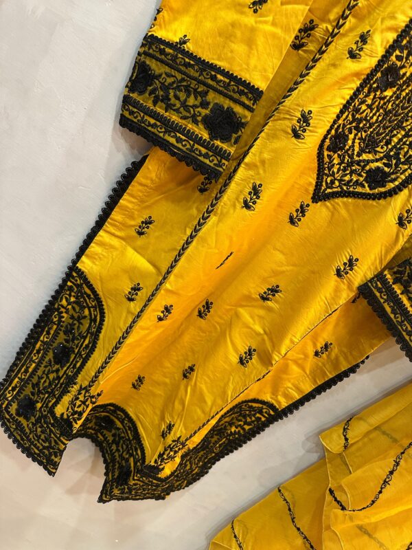 | MUSTARD YELLOW | 3 PIECE LONG OUTFIT | - Image 3