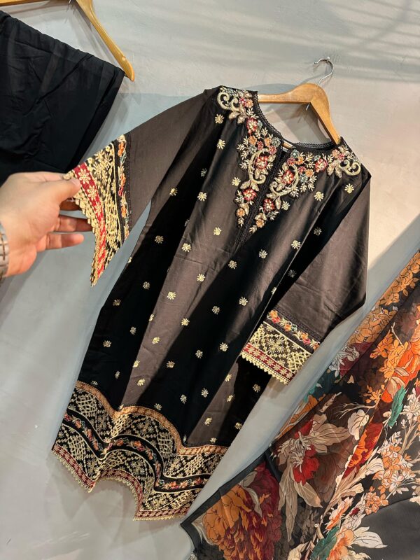 BLACK SPECIAL BEAUTIFULL JORA - Image 4