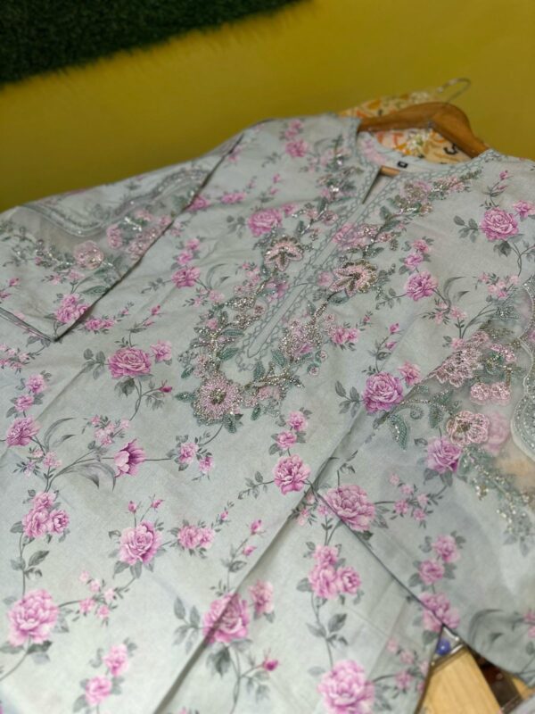 DESIGNER JORA OUTFIT | 3 PIECE | LAWN STUFF |