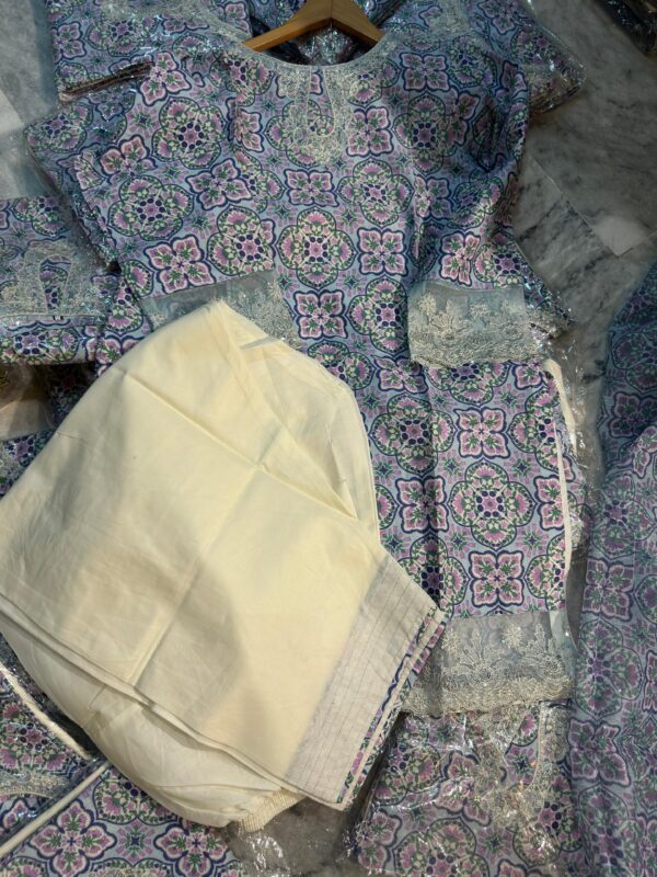 FARSHI SHALWAR | LAWN OUTFIT | 3PIECE | - Image 7