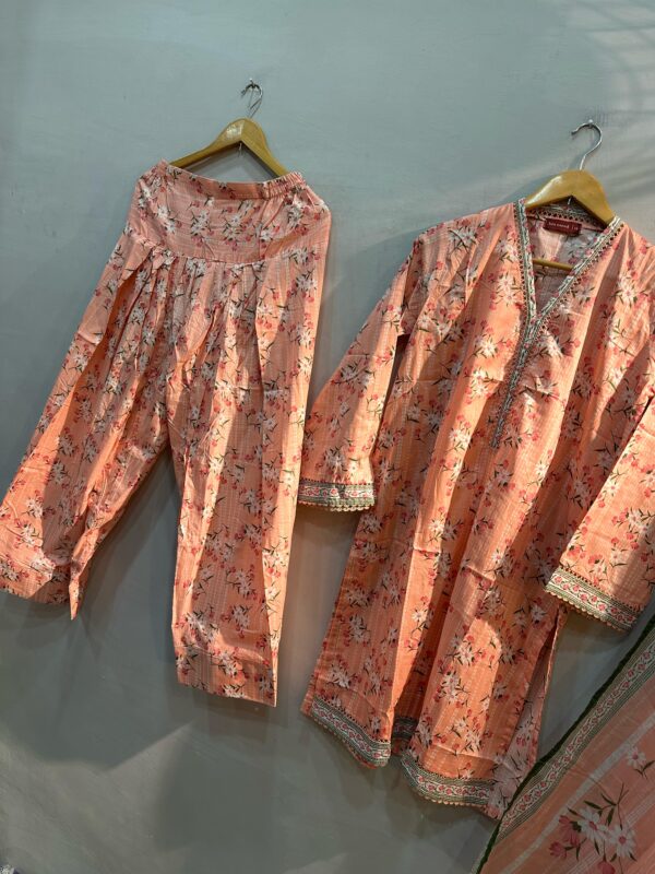 FARSHI LIGHT PINK | 3 PIECE | LAWN STUFF | - Image 2
