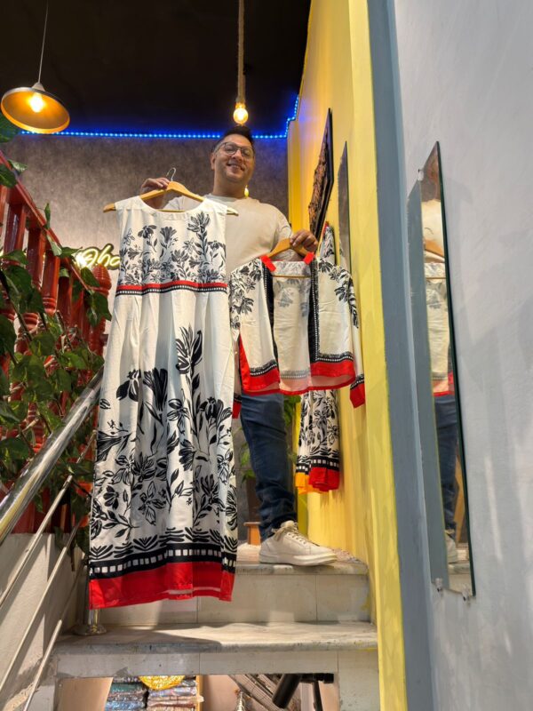 RED LULU MAXI + KOTI  | CREPE STUFF | - Image 2